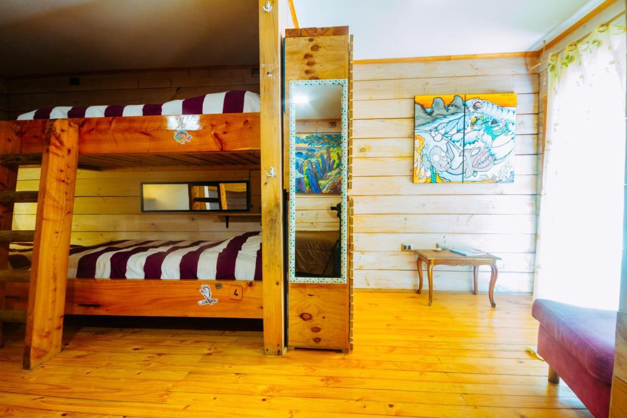 Sirena Insolente Hostel & Suites Pichilemu Exteriör bild