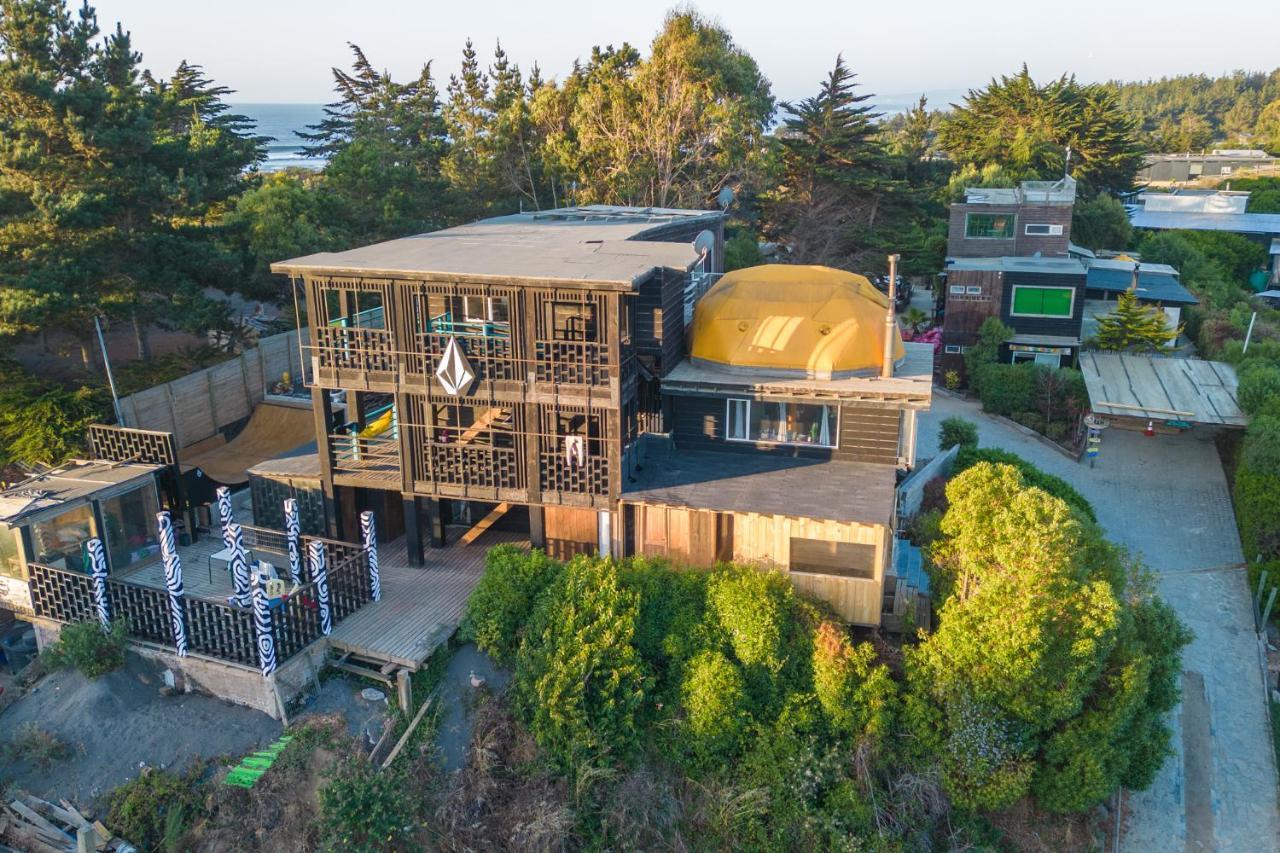 Sirena Insolente Hostel & Suites Pichilemu Exteriör bild